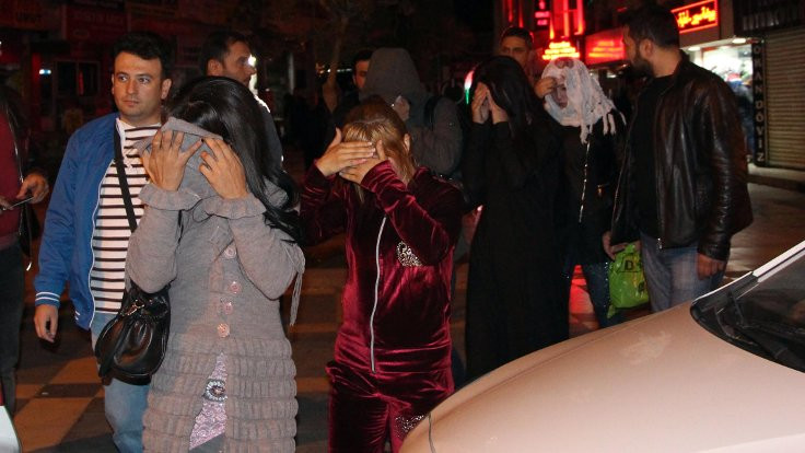 Urfa'da eğlence yerlerine baskın: 35 gözaltı