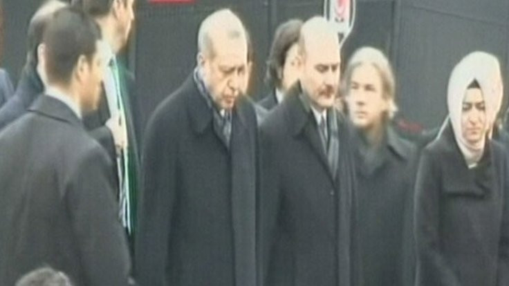 Erdoğan saldırının yapıldığı noktada dua etti