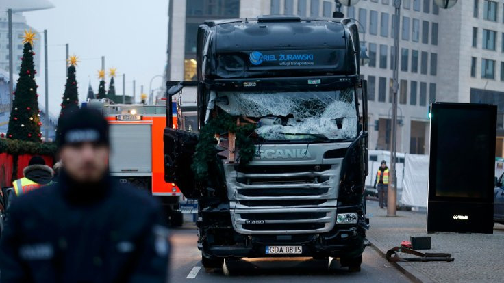 Berlin saldırısını IŞİD üstlendi