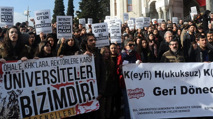 İstanbul'da OHAL protestosu
