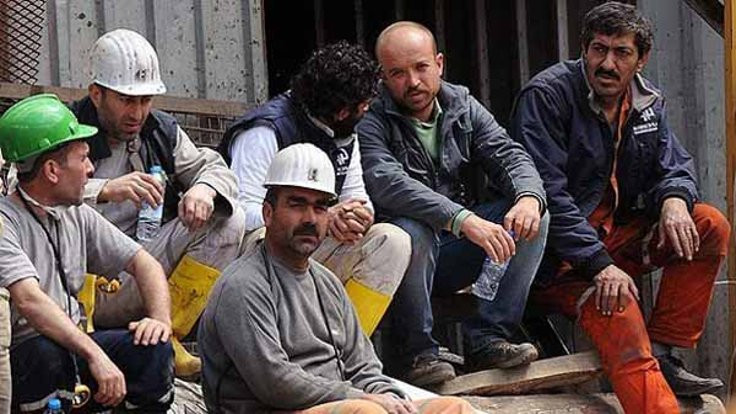 5 bin Suriyeliye Türkiye'de çalışma izni