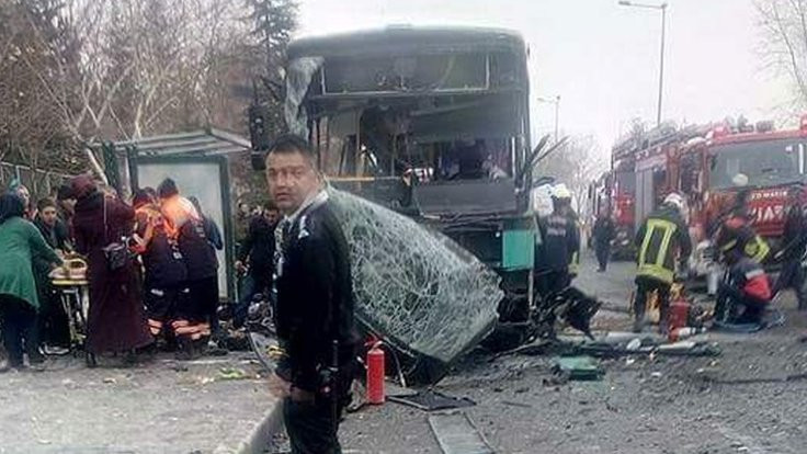 Kayseri'de askerleri taşıyan otobüse saldırı
