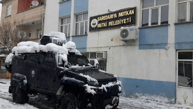 Bitlis'te belediyelere operasyon