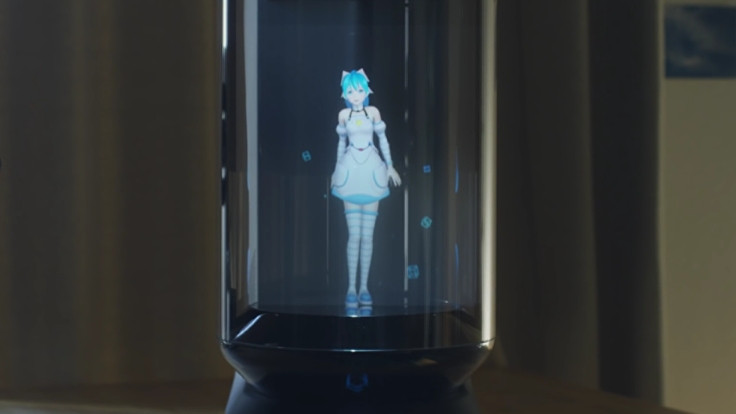 Japonlar hologram 'sevgili' yaptı