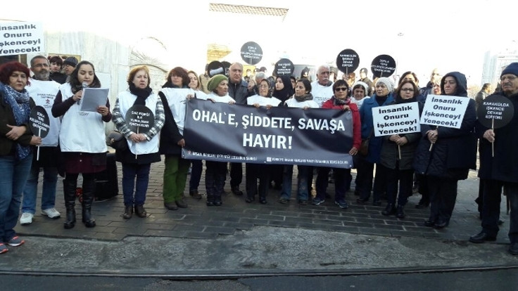 İnsan Hakları gününde Taksim'de eylem