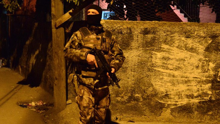 Adana'da IŞİD operasyonu: 6 gözaltı