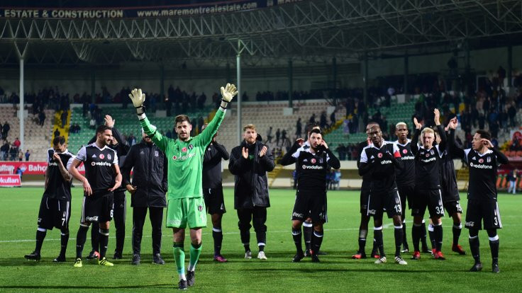 Beşiktaş ligin zirvesine yükseldi