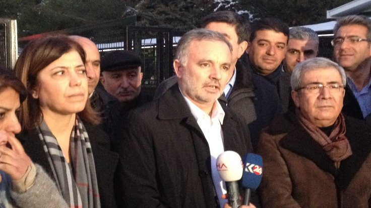 HDP sözcüsü Ayhan Bilgen serbest
