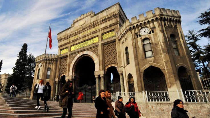 İstanbul Üniversitesi'nden 45 akademisyenin 22 yıl hapsi istendi