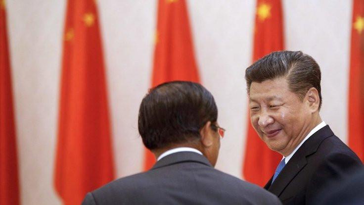 Davos Zirvesi'nde ilk kez Çinli lider