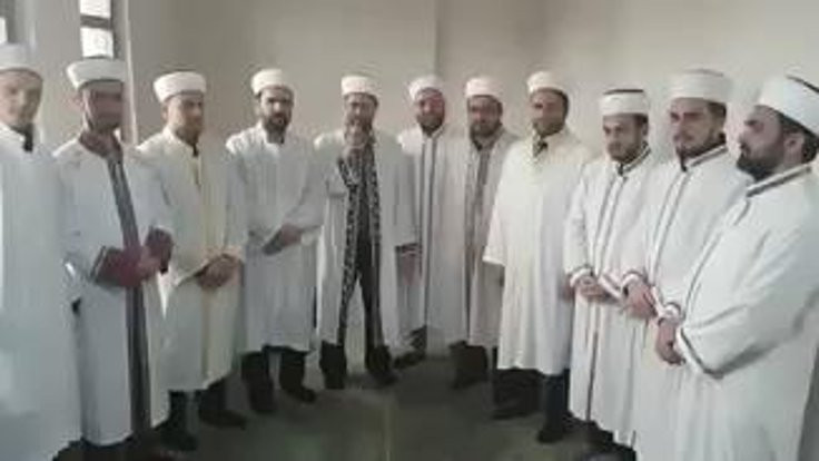 Diyanet'ten 'evet' videosu çeken imamlar açıklaması
