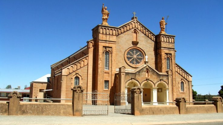 Avustralya katolik kilisesinde çocuk istismarı skandalı