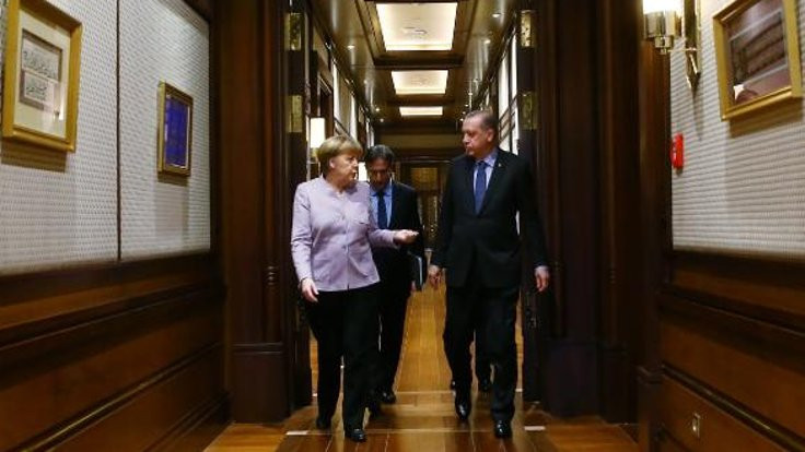 Merkel: Başkanlığın yetkilerini kıskandım