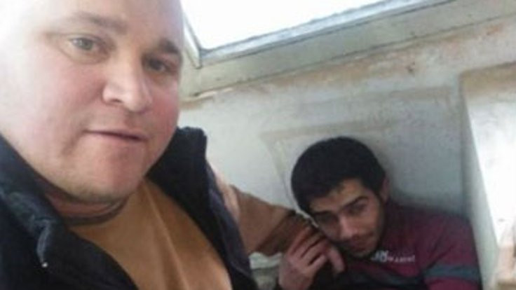 Suriyeli döverken selfie çekti!