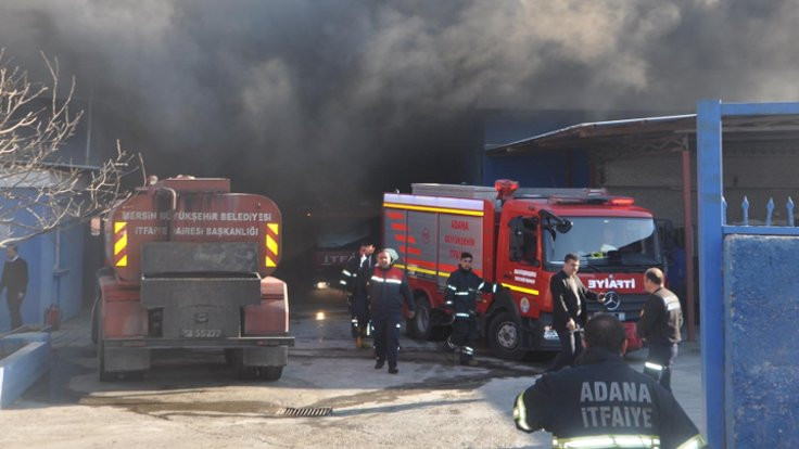 Fabrikada yangın: Zarar büyük