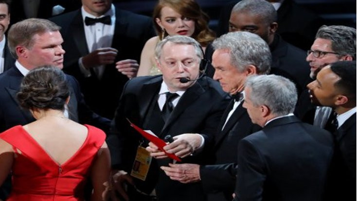 Yanlış Oscar sosyal medyanın diline düştü: Sorumlu Leonardo di Caprio!