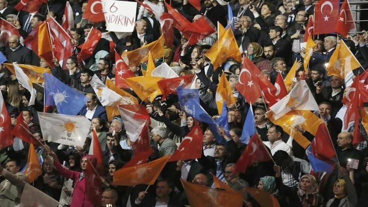 AKP'nin referandum korkusu