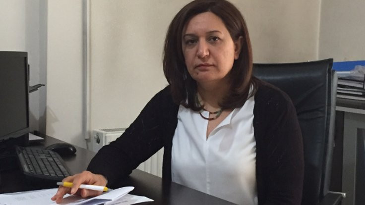 HDP Diyarbakır Eş Başkanı Gülsen Özer: Hayır oyları 7 Haziran'ı geçecek
