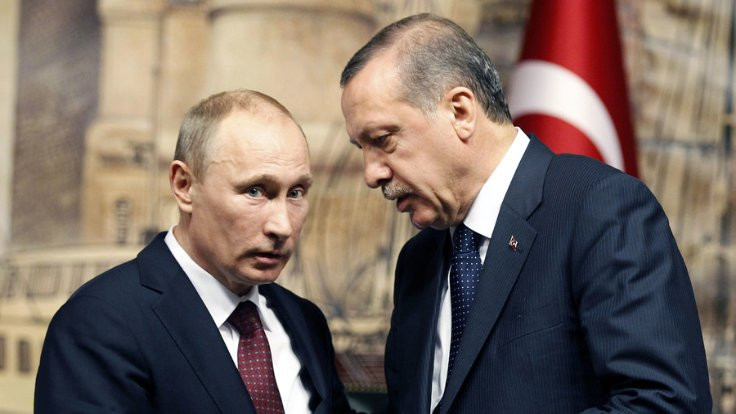 Erdoğan, Putin ile Katar'ı görüştü