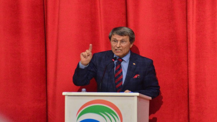 Prof. Dr. Halaçoğlu: Türk tipi bir başkanlık sistemi yok