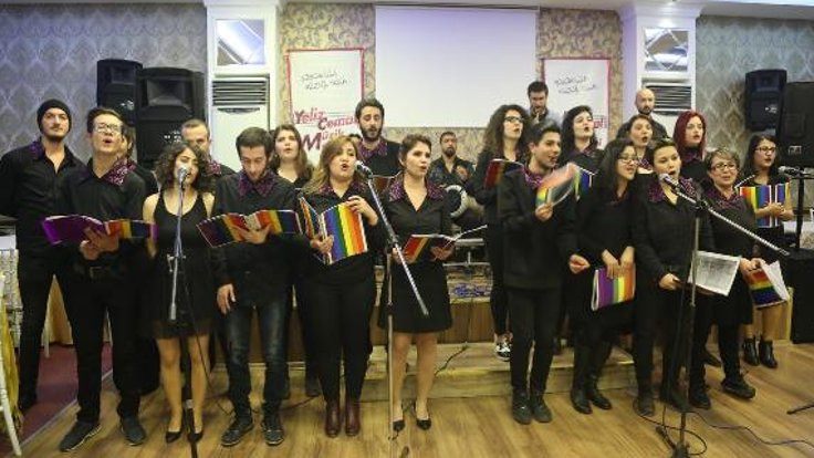 Türkiye'nin ilk LGBTİ korosu!