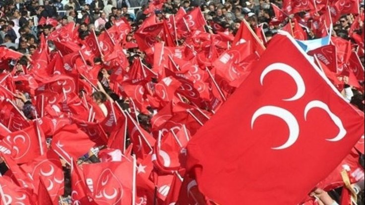 MHP'de Akşener'in partisi için 625 istifa
