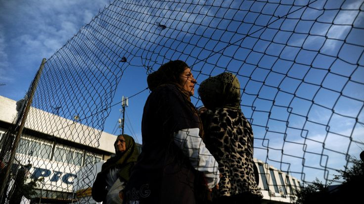 Mülteciler Yunanistan’da işkence görüyor