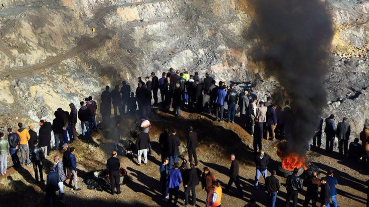 Şirvan'da 450 madenci işinden olmuş
