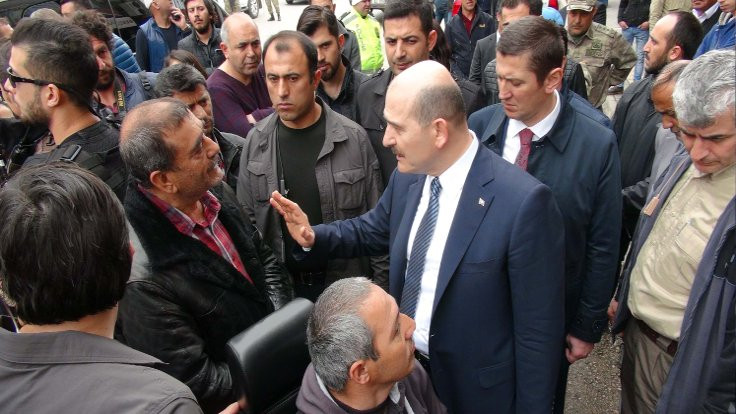 Tunceli'de bakan Soylu'ya 'memurlar göreve iade edilsin' talebi