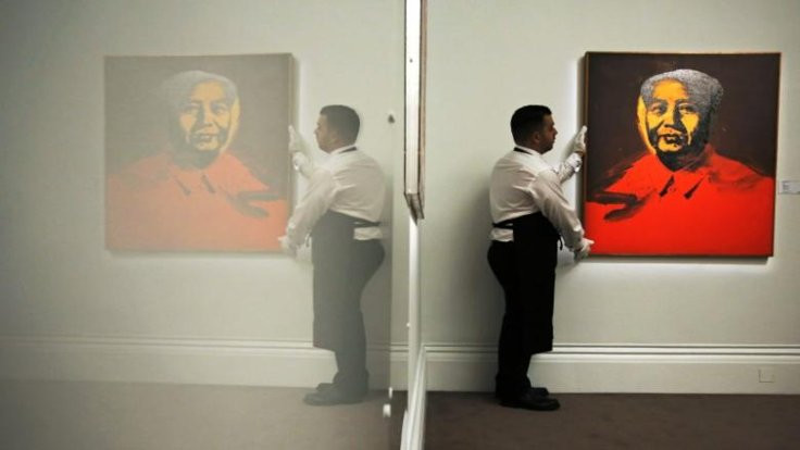 Andy Warhol'un Mao Zedong portresi satıldı