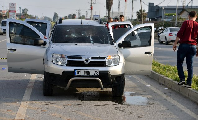 Adana'da kalaşnikoflu saldırı