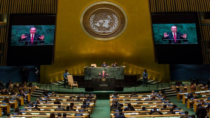 CHP, referandum sonucunu BM'ye de taşıyacak