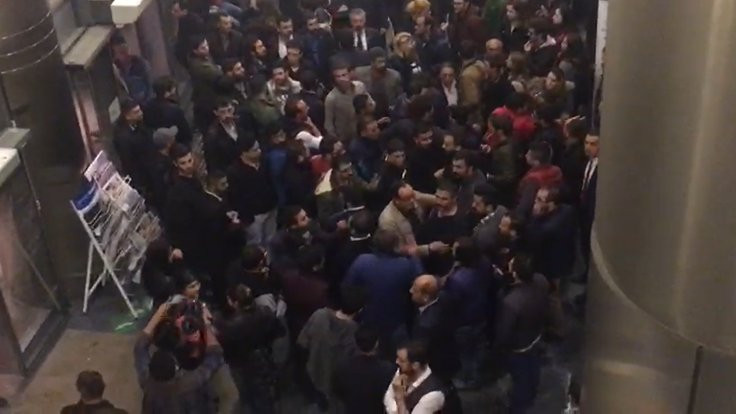 CHP Genel Merkezi'nde 'istifa' gerilimi