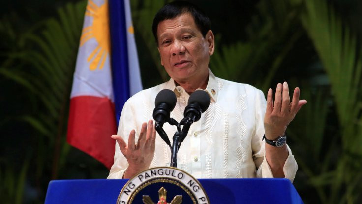 Duterte: Sizi tokatlamak istiyorum