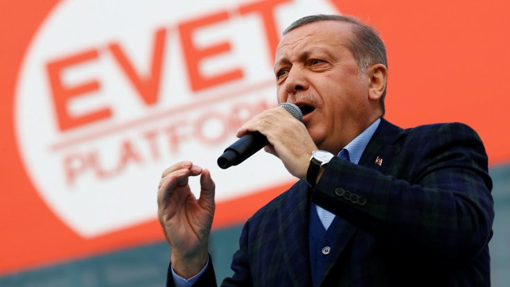 Erdoğan'dan idam için referandum çıkışı