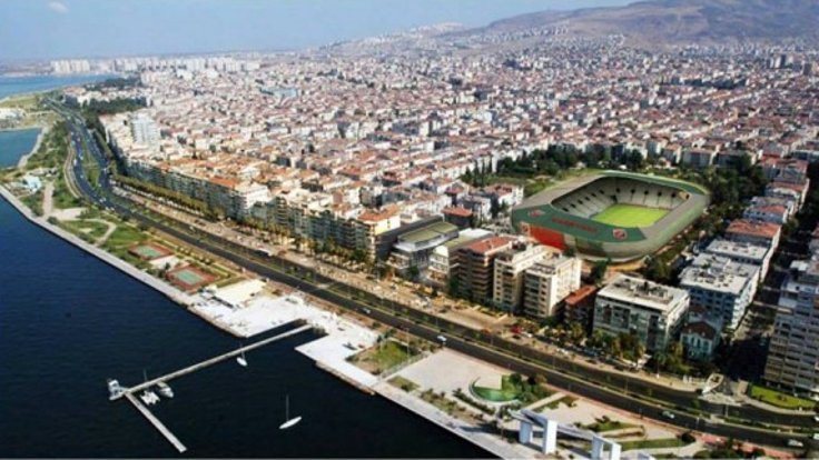İzmir'de futbola AK Parti ayarı