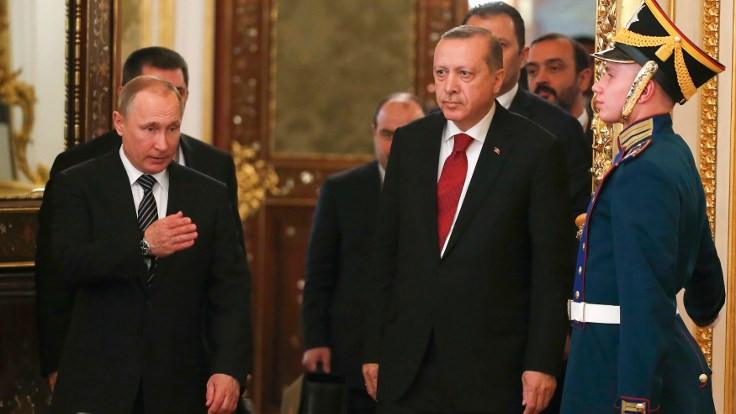 Cumhurbaşkanı Erdoğan'dan Putin'e seçim tebriği