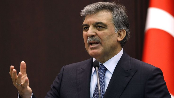 Abdullah Gül'den KHK eleştirisi: Hepimiz üzülürüz