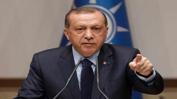 Cumhurbaşkanı Erdoğan AK Parti'ye üye oldu