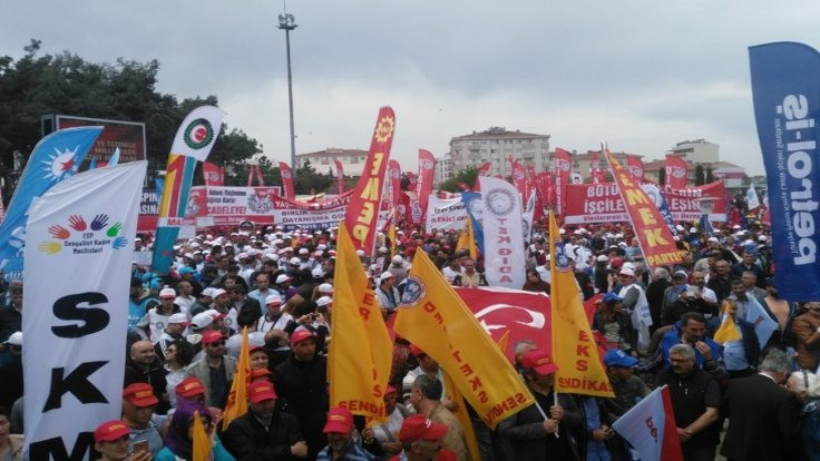 Gebze’de 1 Mayıs 10 bin işçiyle kutlandı