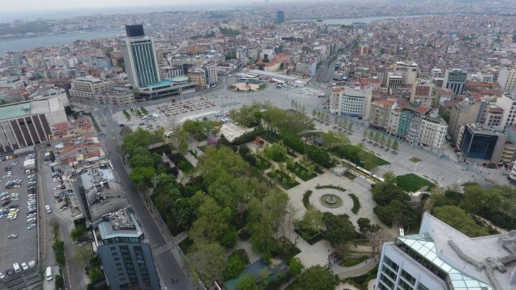 İstanbul'a 30 meydan projesi