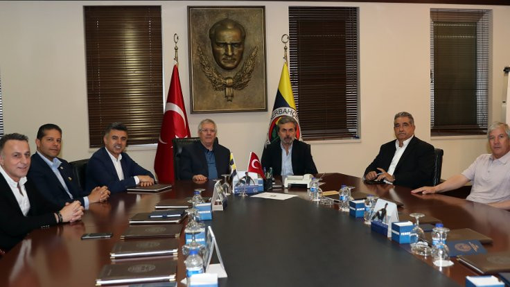 Fenerbahçe, Aykut Kocaman'la anlaştı