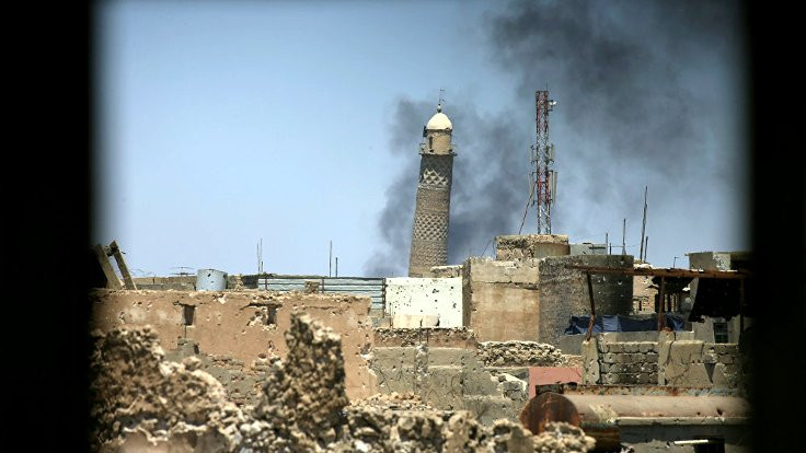 IŞİD, Musul'da El Nur camisini bombaladı