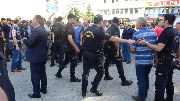 CHP'lilerin yürüyüşüne saldırı girişimi
