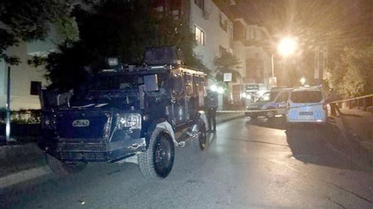 Kadıköy'de polis baskını: 1 ölü