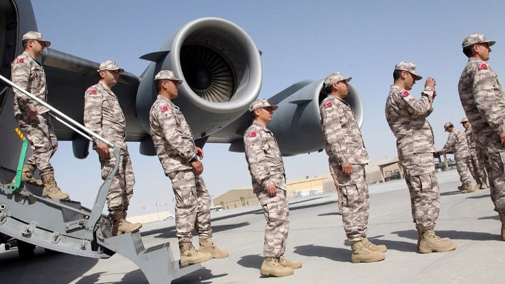 Katar'a giden askerler tatbikatlara katılacak