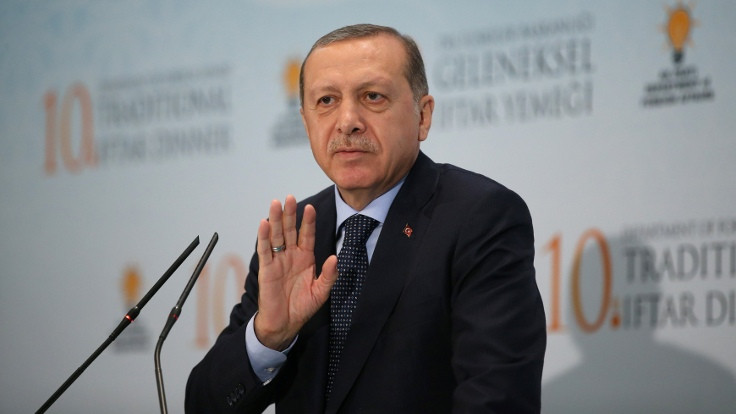 'Erdoğan'ın danışmanlarının maaşı kamuoyunu ilgilendirmez'