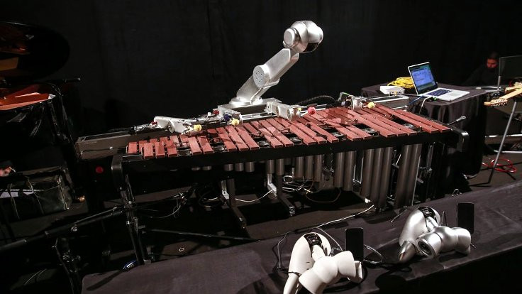 Karşınızda besteleriyle robot Shimon!