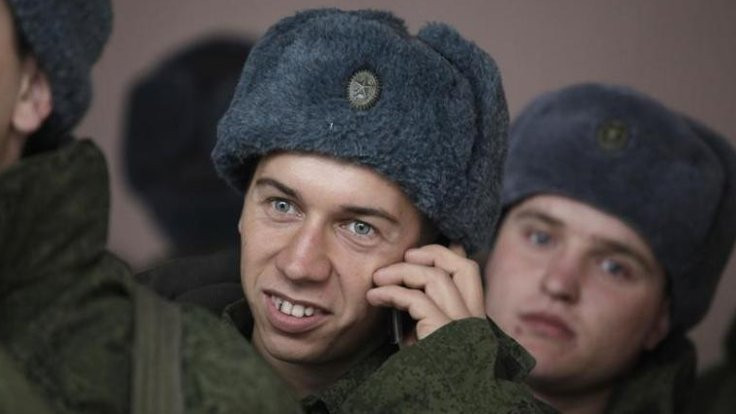 Rus askeri tropik bölgede 'şort'a geçiyor