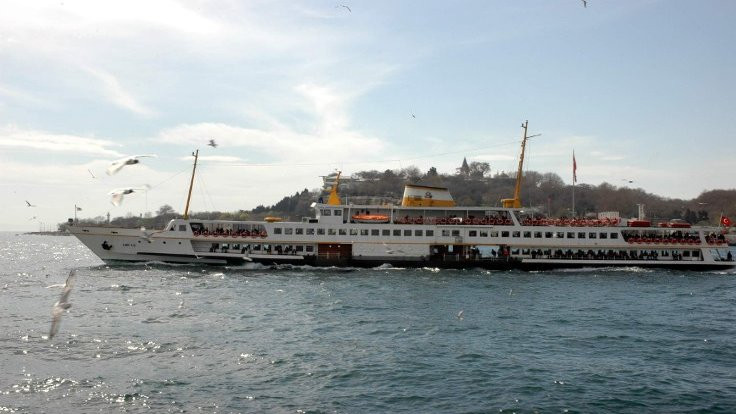 İstanbul'da ek seferler: Son vapur saat 01.00'de kalkacak